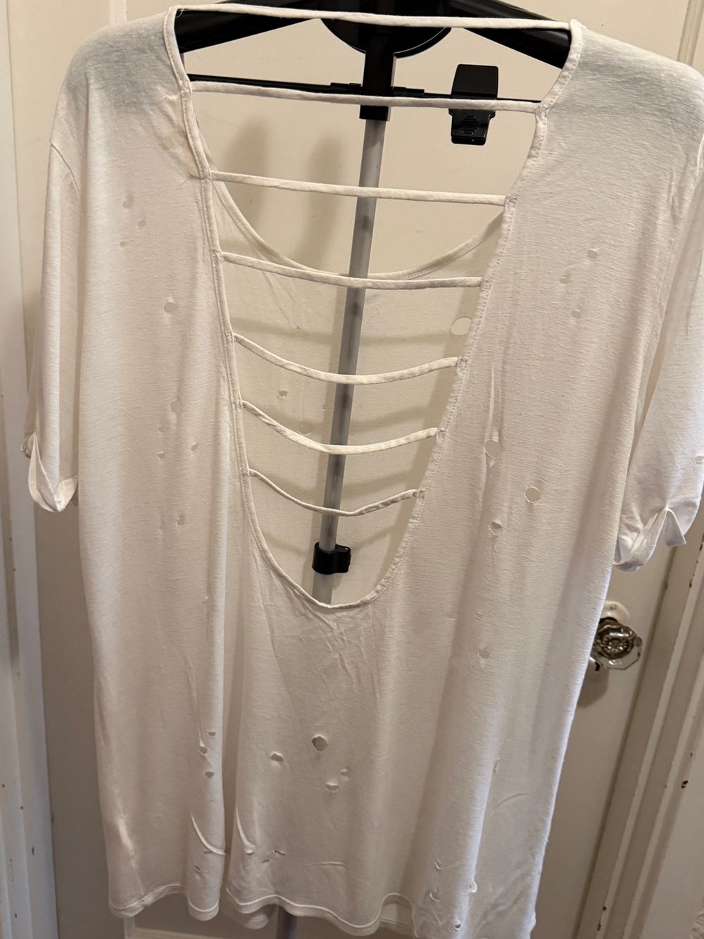 Gilded intent deconstructed Women’s White Short-Sleeve Scoop Neck Top - Picture 3 of 3
